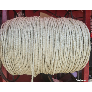 CUERDA DE HENEQUEN 04 mm 0 3/16 pulg 1 kg = 63 m